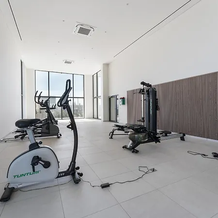 Apartment Park Fenomenaal App Met Zwembad En Gym!