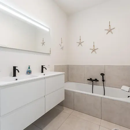 Appartement Park Fenomenaal App Met Zwembad En Gym! *
